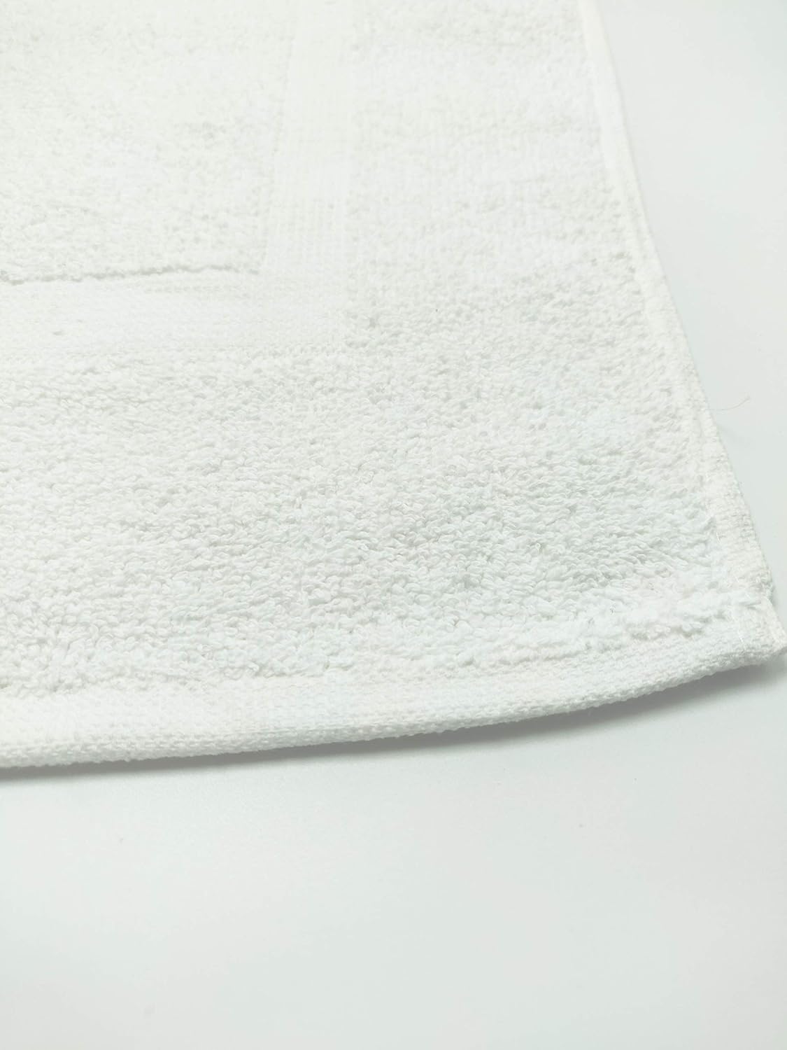 2 Pack White Bath Mats - 100 Ring-Spun Cotton 20x30 Inches