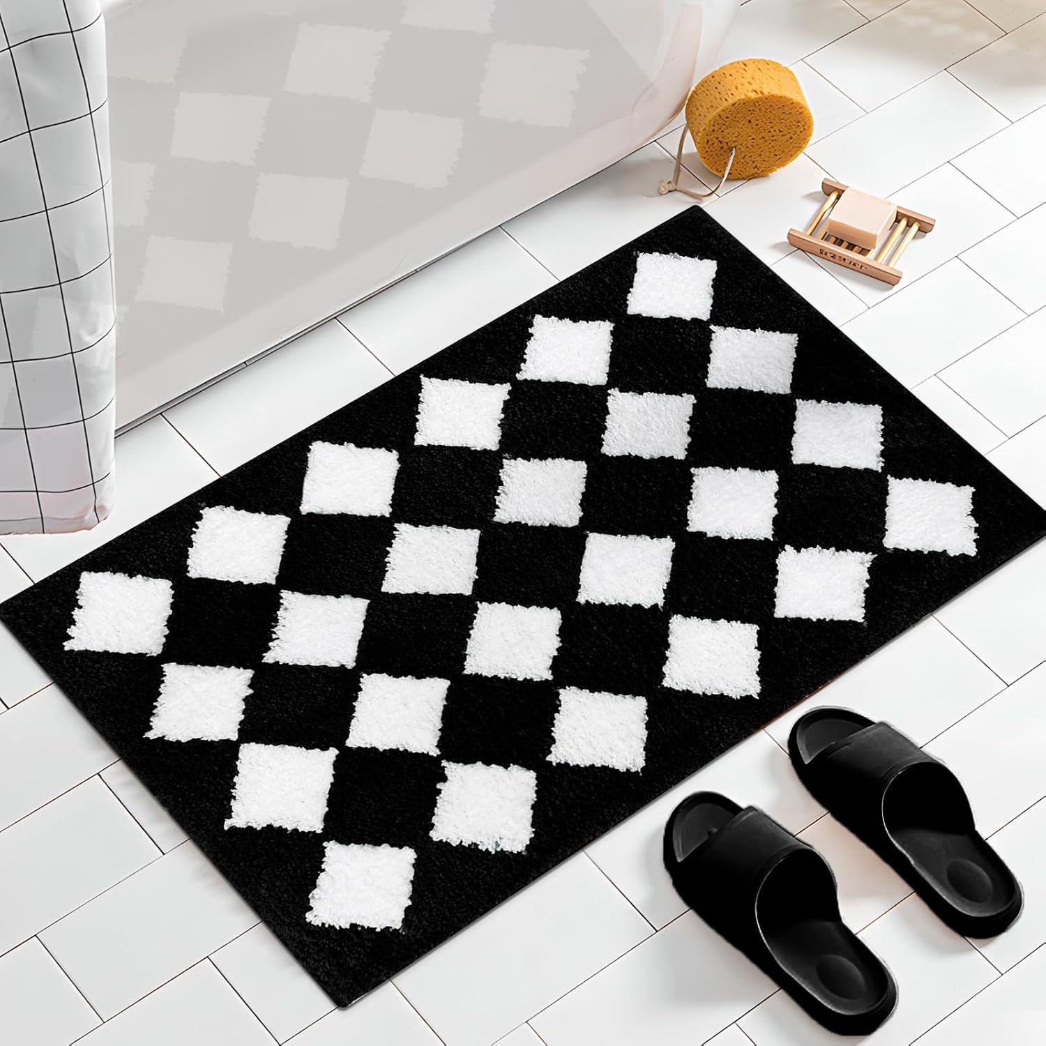 Soft Checkered Bath Mat 20x30in Non-Slip Water Absorbing