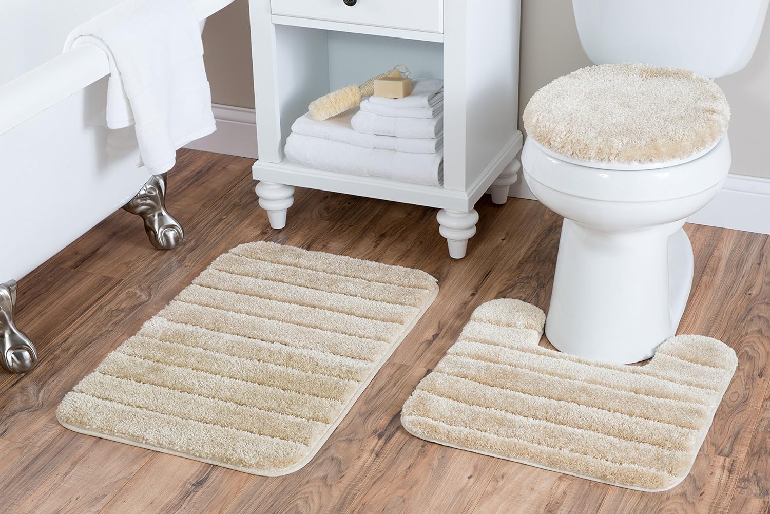 BH Home Linen 3-Piece Luxurious Striped Bath Rug Set 1