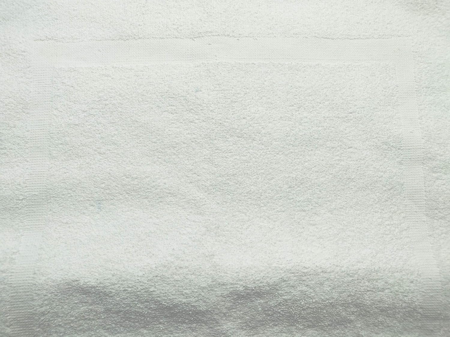 2 Pack White Bath Mats - 100 Ring-Spun Cotton 20x30 Inches